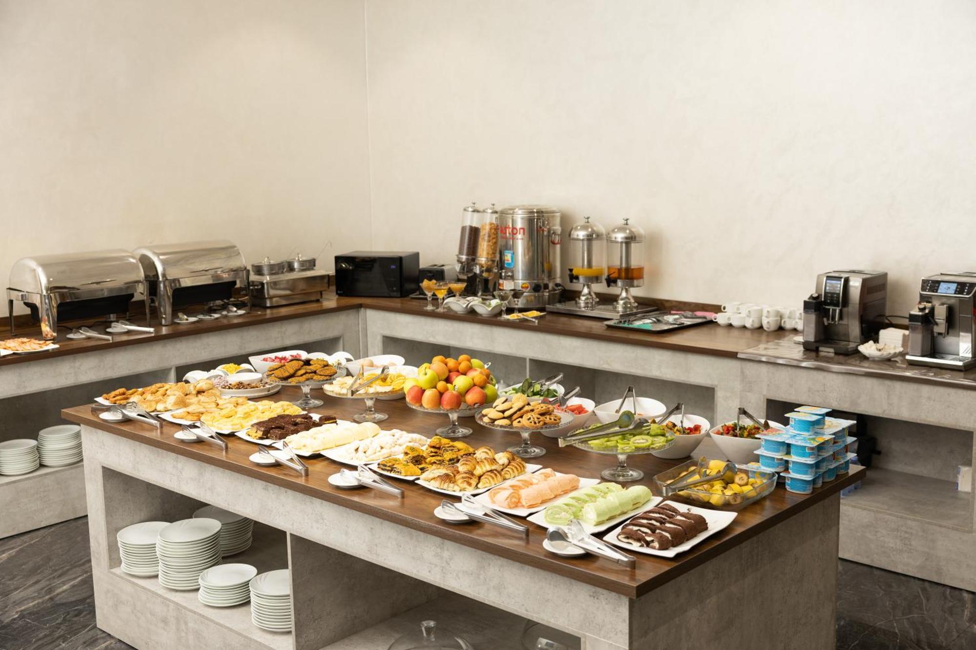 Hotel Marwa Tashkent Pool&Spa 외부 사진